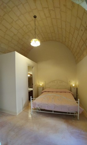 ef324a3d-02f9-4452-b3f7-808651862241.jpg
